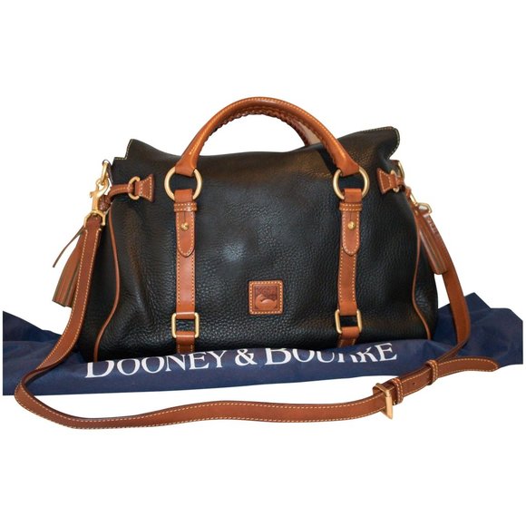 Dooney & Bourke Handbags - Vintage Dooney & Bourke Pebbled Grain Medium